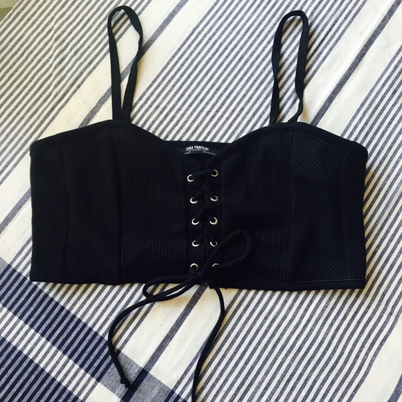 Zara lace-up crop top 🖤 - Picture 2 of 3